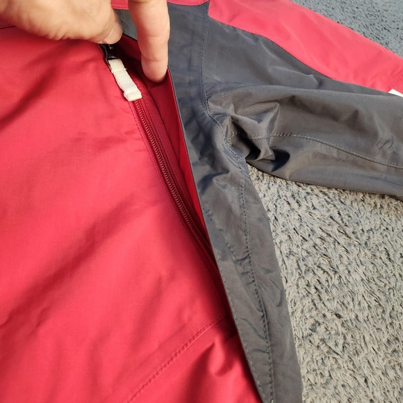 The North Face HyVent Jacket Mens Medium Red Hooded Waterproof Ski Parka Winter - Picture 3 of 13